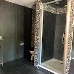 Stylish Independent S1, Centre Appartement