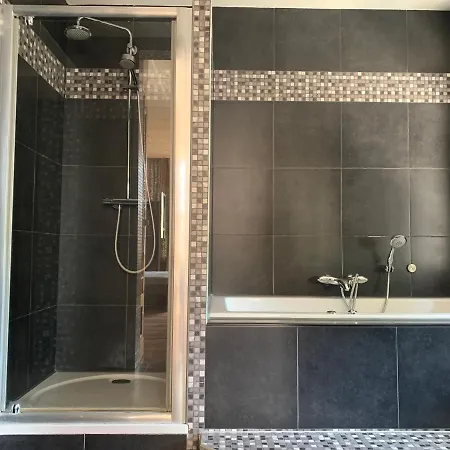 Stylish Independent S1, Centre דורדרכט