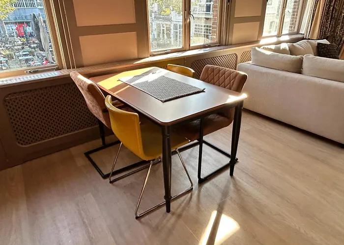 Stylish Independent S1, Centre Апартаменты